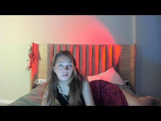 CrystalEysLive Webcam