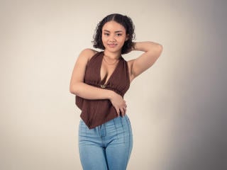 Sexy pic of CurlyLorene