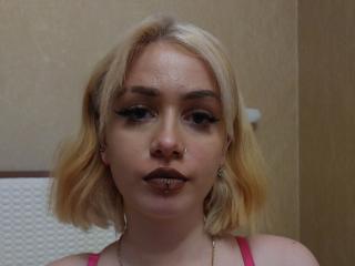 Sexy pic of DaisyKate