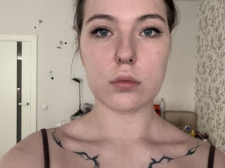 DeneenAngelone webcam preview