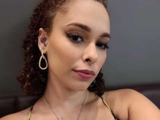 DominaMoonLive Webcam