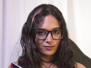 Sexy profile pic of ElisaBathory