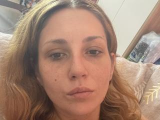 Sexy pic of EllenVinny