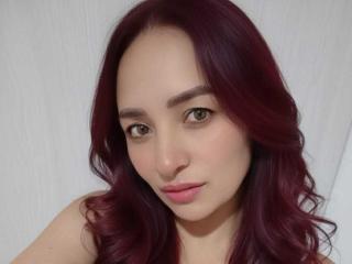 Sexy pic of EmaCollins