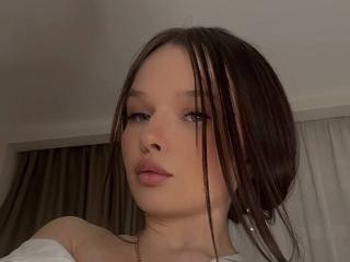 Sexy pic of EsterGillom