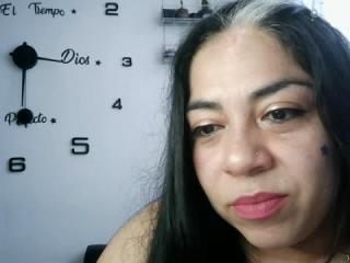 EvaLunaLatinaLive Webcam