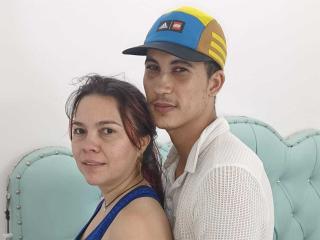 ExplicitCoupleLive Webcam