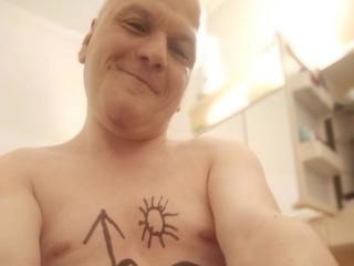 Hot picture of FKKDANIEL-hot