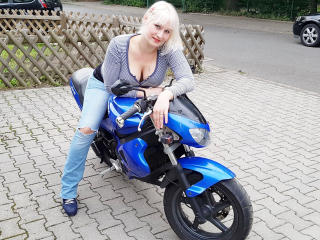 Ginger-Babe-hot live cam