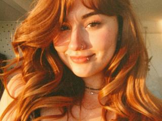Sexy pic of GingerMeleena