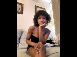 Sexy pic of Halinah