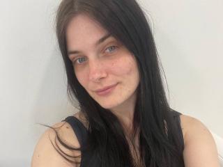 Sexy pic of HeartQbreaker