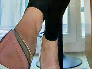 HerrinKira-hotLive Webcam