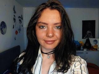Sexy pic of HottWetPussy69