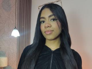 JanneClowses live cam