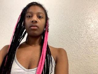 Sexy pic of JuicyDadon