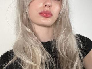 JuliyaNelsonLive Webcam