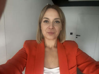 Sexy pic of KarenEnergy