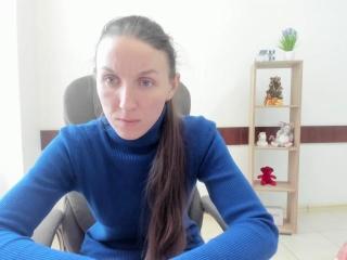 Sexy profile pic of Katrissa