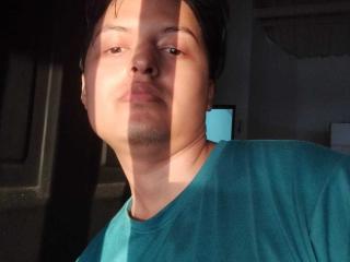 KevinCharles live cam