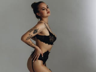 Sexy pic of KhaleesiMoon