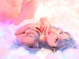 Sexy profile pic of KimieCole