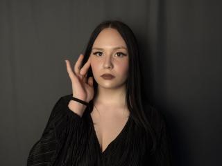 Hot picture of KortneyKempf