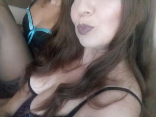 1 on 1 cam sex show with LadyAndTransy on couples cam
