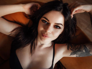 Sexy profile pic of LauraBlarex
