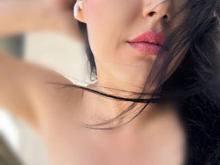 Layla84-hot live cam