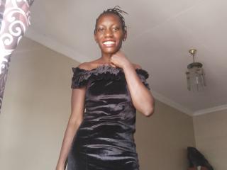 LensaLens Live Cam on XLoveCam and RICams