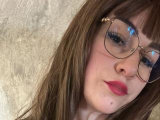 Sexy pic of LeslieHudson