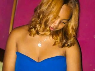 Sexy profile pic of LilaylaChaude