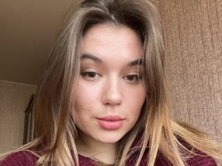 Sexy pic of LioraEm