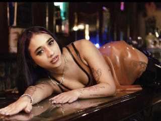 Sexy profile pic of LisaNovack