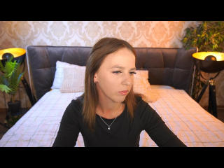 LoliLuvLive Webcam