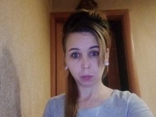 LoveisHt live cam