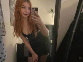 Sexy pic of Luna-Noir-hot