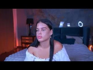LunaNextDoor XLove Cam
