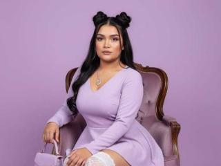 Sexy pic of LyraaBlack