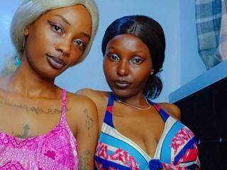 Hot picture of MaleenaAndLuma