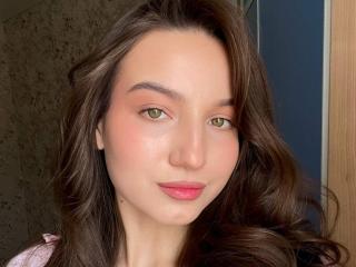 Sexy pic of MargertLewi