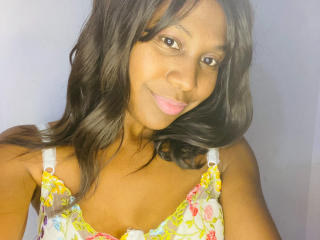 Sexy profile pic of MariaOhSix