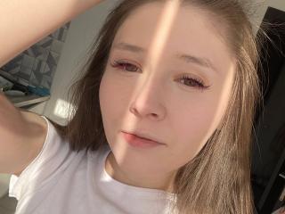 Sexy profile pic of MarniePlantier