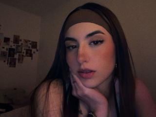 MiaHarperrLive Webcam