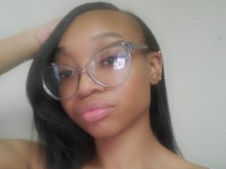NadiaaSexy Profile pic of NadiaaSexy