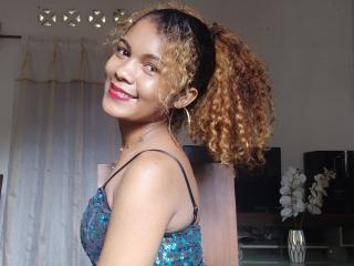 NazziaSexi live cam