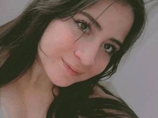 NinaChaudLive Webcam