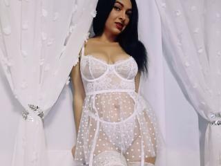 Live Nude Chat with PassionX on Cam-2-Cam Sex Show