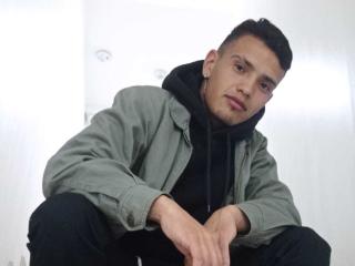Sexy profile pic of Perceo